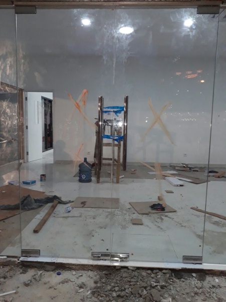 Jual pintu  kaca di Serpong  HP WA 081383945777 Rizki 